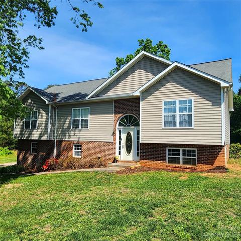 2210 Horizon Ct, Conover, NC 28613 photo 2