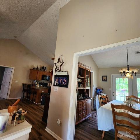2210 Horizon Ct, Conover, NC 28613 photo 12