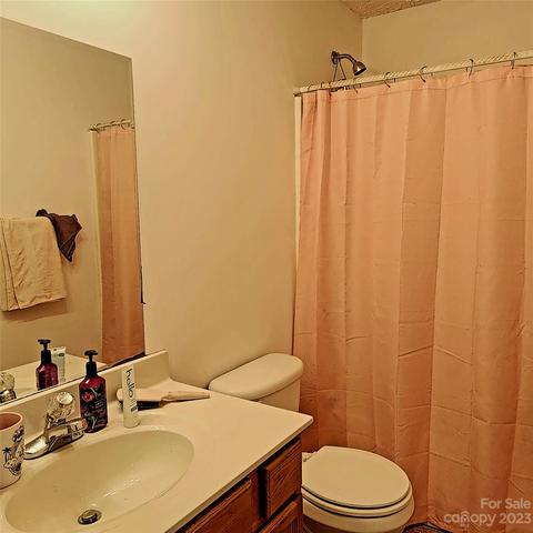 2210 Horizon Ct, Conover, NC 28613 photo 31
