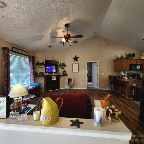 2210 Horizon Ct, Conover, NC 28613 photo 10
