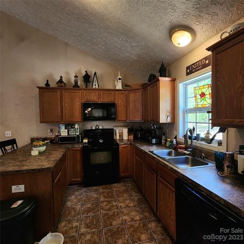 2210 Horizon Ct, Conover, NC 28613 photo 18