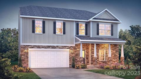 10720 Claystone Dr, Davidson, NC 28036
