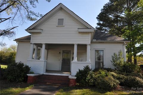 174 Columbia St, Chester, SC 29706