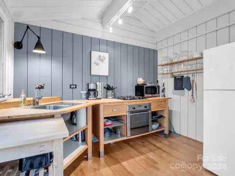 Kitchen - 1873 E Deep Gap Farm Rd, Mill Spring, NC 28756 photo 3 of 3