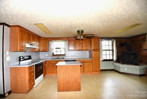 585 Memory Ln, Salisbury, NC 28144 photo 13