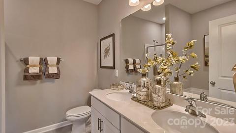 1303 Secrest Commons Dr, Monroe, NC 28112 photo 2