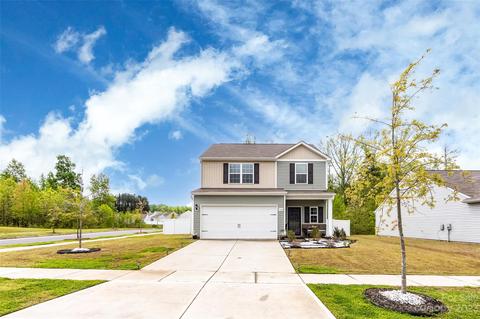 7105 Amberly Hills Rd, Charlotte, NC 28215