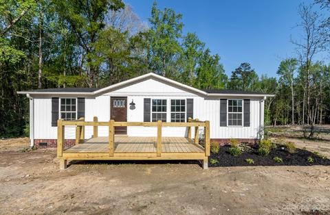 249 Artemis Pl, Kershaw, SC 29067