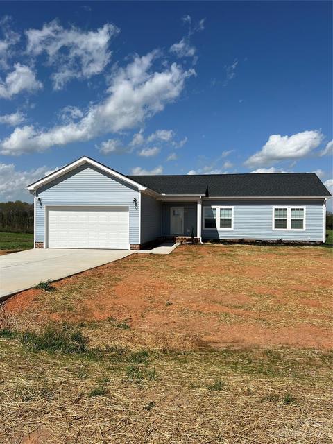 1283 Knox Farms Blvd, Woodleaf, NC 27054