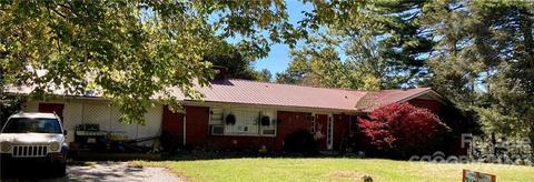 31 Atty John Peterson Rd, Spruce Pine, NC 28777