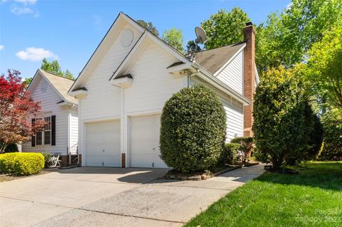 912 Cadogan Ct, Fort Mill, SC 29708 photo 3
