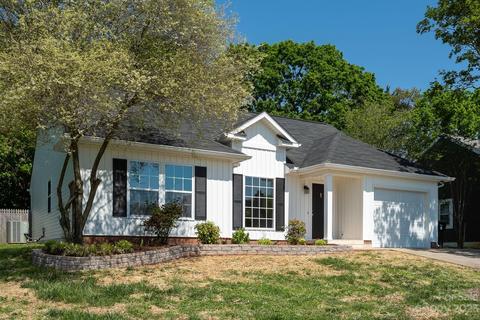3356 Chadbury Dr NW, Concord, NC 28027