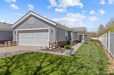 27 Heather Way # b, Candler, NC 28715