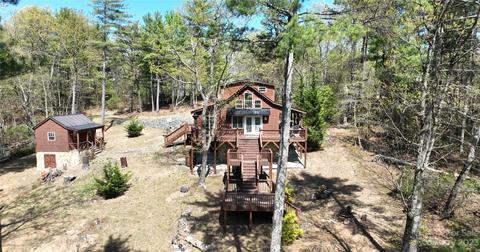 1158 Staghorn Rd, Purlear, NC 28665