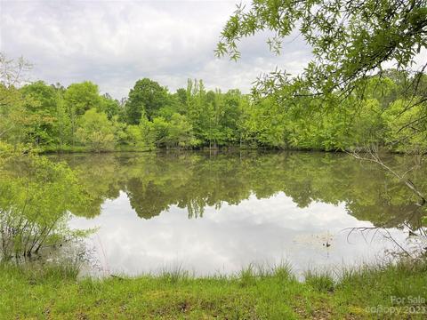 3119 Crestview Ln, Lancaster, SC 29720 photo 2