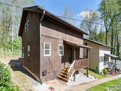 185 Forest Dr, Clyde, NC 28721 photo 3