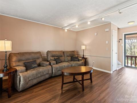 185 Forest Dr, Clyde, NC 28721 photo 8