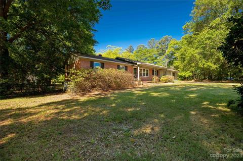 493 Tram Rd, Lancaster, SC 29720 photo 4