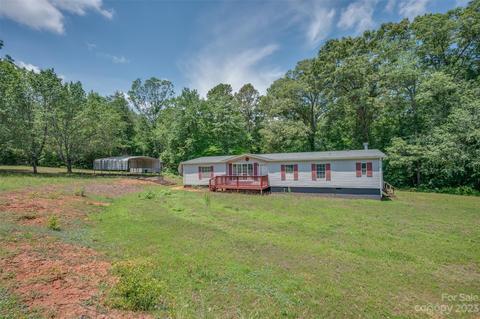 134 Maypole Ct, Forest City, NC 28043