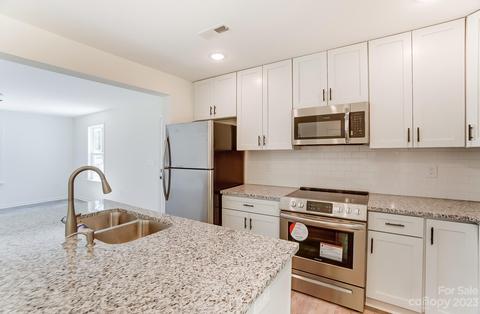 535 Central Ave, Locust, NC 28097 photo 10