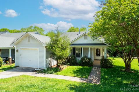 847 Matthews School Rd, Matthews, NC 28105