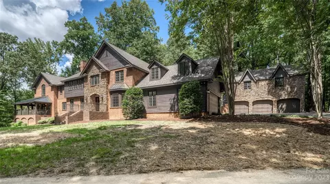 2811 Waxhaw Marvin Rd, Waxhaw, NC 28173