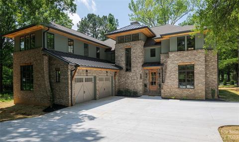 3510 Lacie Ln, Charlotte, NC 28211