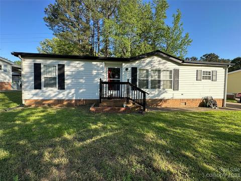 1086 Southwood Dr, Clover, SC 29710