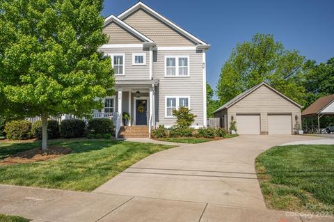 424 Potts St, Davidson, NC 28036 photo 2