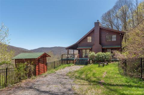 278 Trails End Ln, Maggie Valley, NC 28751