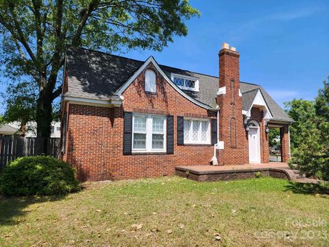 311 E Mcgregor St, Pageland, SC 29728