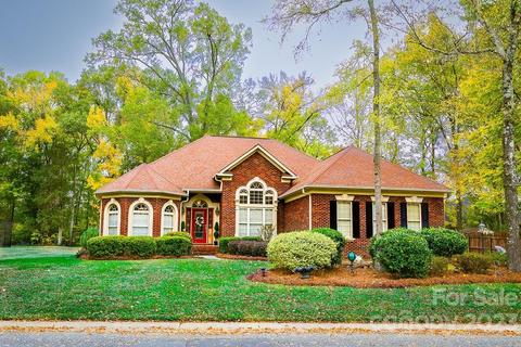 4009 Morris Burn Dr SW, Concord, NC 28027