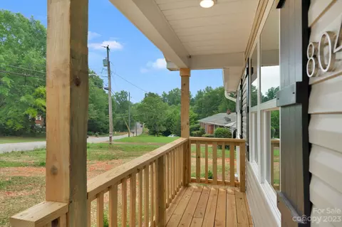 804 E Main St, Shelby, NC 28150 photo 6