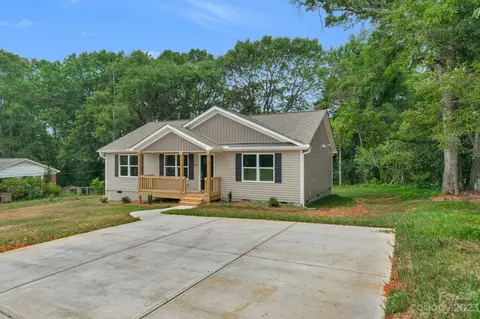 804 E Main St, Shelby, NC 28150 photo 2