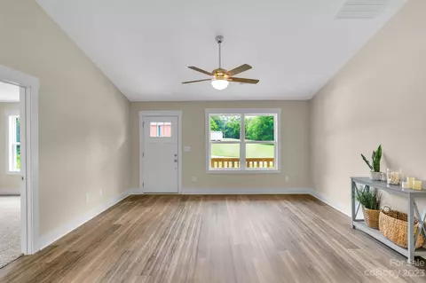 804 E Main St, Shelby, NC 28150 photo 9