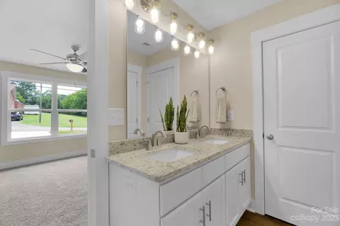 804 E Main St, Shelby, NC 28150 photo 19