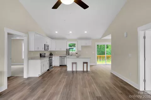 804 E Main St, Shelby, NC 28150 photo 8