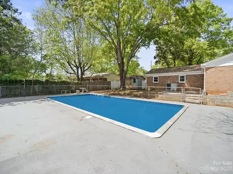 2515 3rd Nw Ave NW, Hickory, NC 28601 photo 32