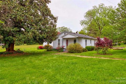 472 Old Mocksville Rd, Statesville, NC 28625