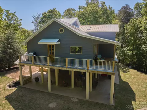 204 Hooker Rd, Tryon, NC 28782 photo 6