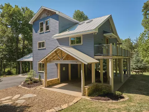 204 Hooker Rd, Tryon, NC 28782 photo 4