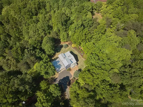 204 Hooker Rd, Tryon, NC 28782 photo 3