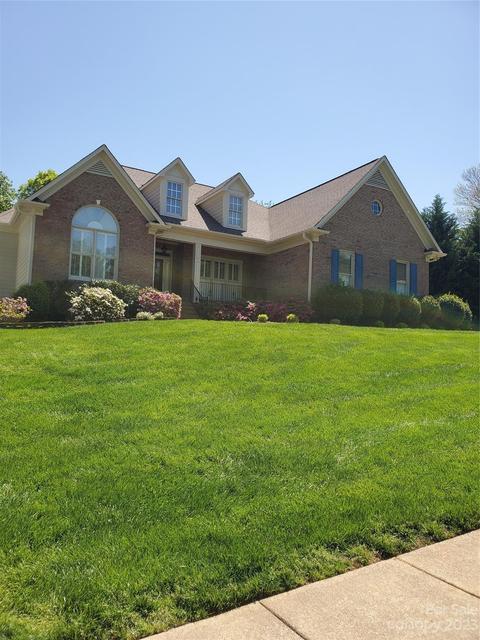 6827 Curlee Ct, Charlotte, NC 28277