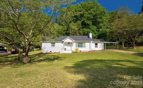 220 Oakwood Ave, York, SC 29745