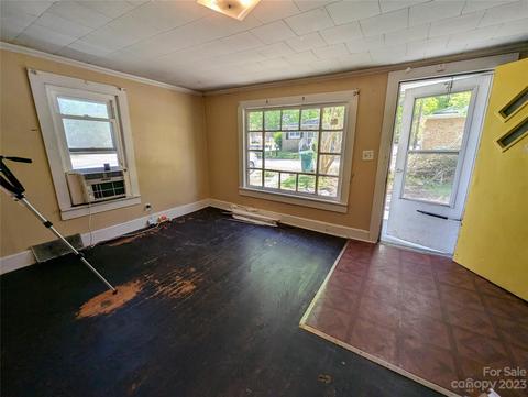 312 Barbour St, Salisbury, NC 28144 photo 2