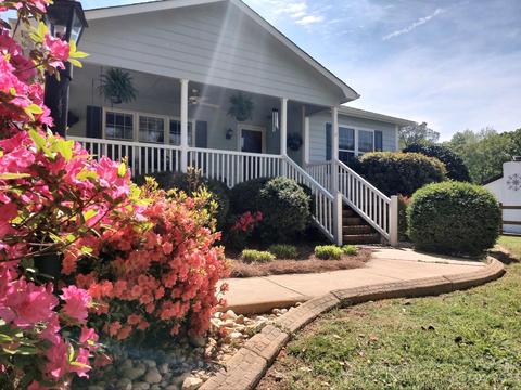 206 Sunset Dr, Locust, NC 28097 photo 2