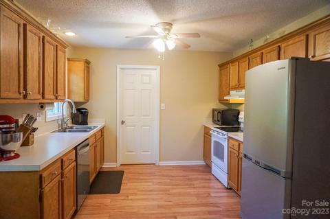 96 34th Ave NW, Hickory, NC 28601 photo 9
