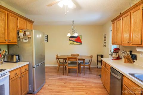 96 34th Ave NW, Hickory, NC 28601 photo 11