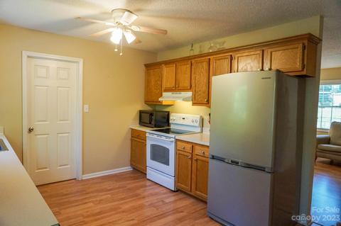 96 34th Ave NW, Hickory, NC 28601 photo 10