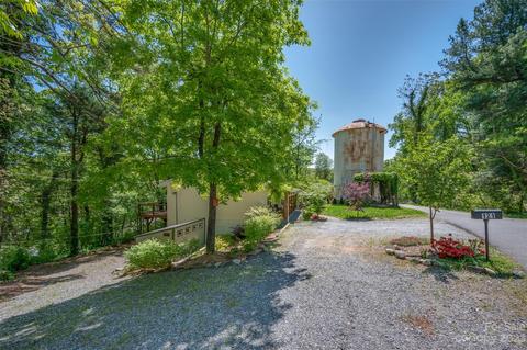 121 Mcdonald St, Tryon, NC 28782 photo 30